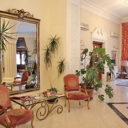 Grand Hotel Ukraine Dnipro Ngoại thất bức ảnh