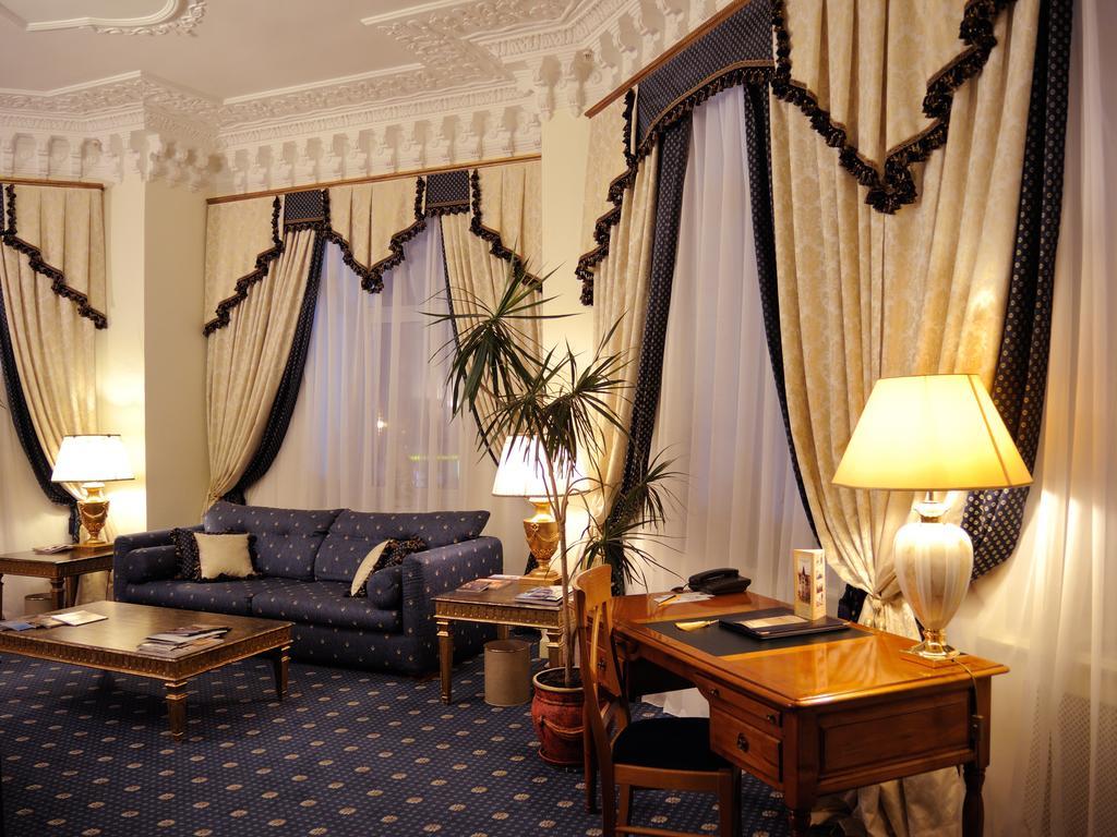 Grand Hotel Ukraine Dnipro Ngoại thất bức ảnh