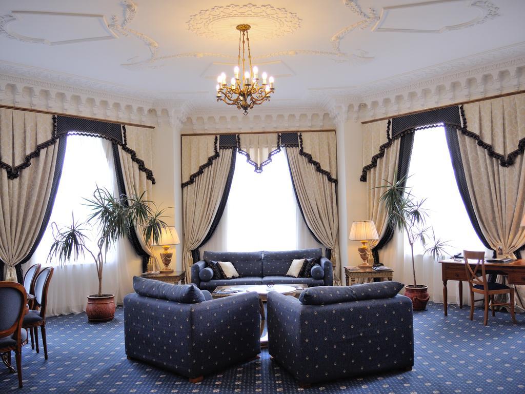 Grand Hotel Ukraine Dnipro Ngoại thất bức ảnh