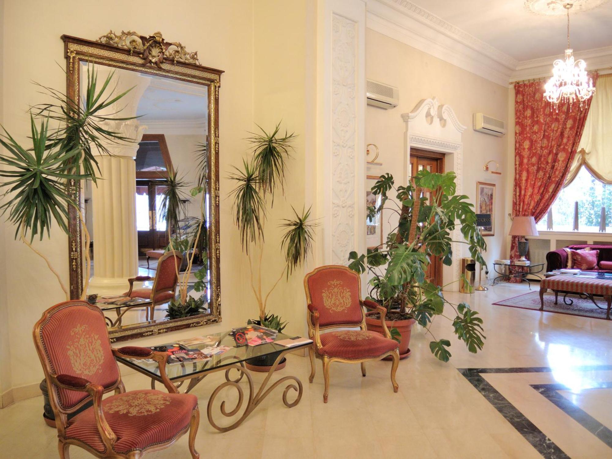 Grand Hotel Ukraine Dnipro Ngoại thất bức ảnh